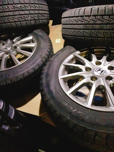 195/65/r15 LEBEN BL1 スタッドレスタイヤとアルミホイールセット