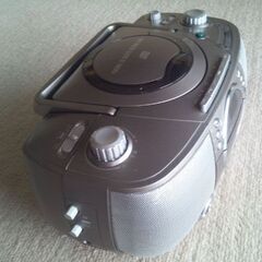 ラジカセ CDラジオ カセットテープ CD 再生 AM/FMラジオ受信機能 (ワイドFM対応) 録音可能 電池 家電 オーディオ  カラオケもできる速度調整機能付きCDラジカセ(マイク2本付き) T-CDK-705の画像