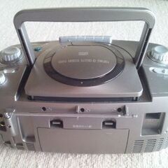 ラジカセ CDラジオ カセットテープ CD 再生 AM/FMラジオ受信機能 (ワイドFM対応) 録音可能 電池 家電 オーディオ  カラオケもできる速度調整機能付きCDラジカセ(マイク2本付き) T-CDK-705の画像