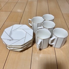 GIVENCHY ジバンシー カップ&ソーサー セット