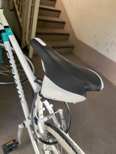 【まだお取引可能です】自転車 シェボー-H クロスバイク
