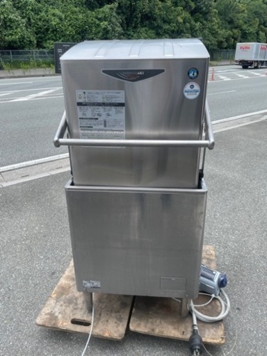 ■中古品 ホシザキ業務用食器洗浄機 JWE-680UA 2009年 3相200V 60Hz専用 動作問題なし ■