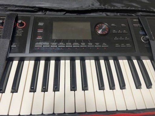 シンセサイザー ROLAND FA-06 スタンド付き　使用回数3回以下美品