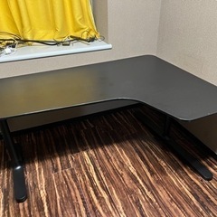 IKEA BEKANT デスク