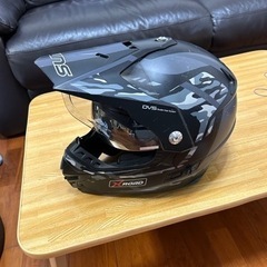 ヘルメットの画像
