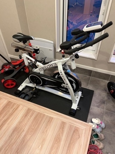 ハイガー　スピンバイク