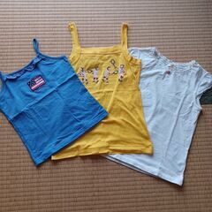 値下げ！130cｍノースリーブ2枚未使用とTシャツ１枚