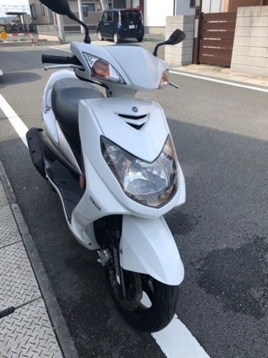 原付2種　シグナスx 台湾5期　パールホワイト