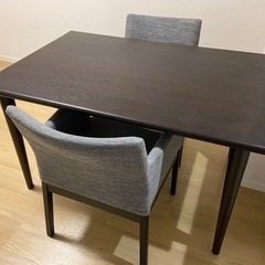 美品　ニトリダイニングチェア2脚セットの画像