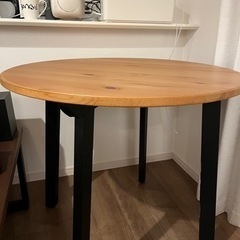 IKEA テーブル【椅子2つ付き】