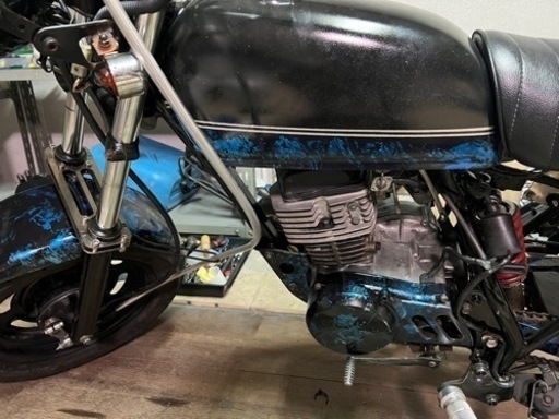 APE50カスタム車