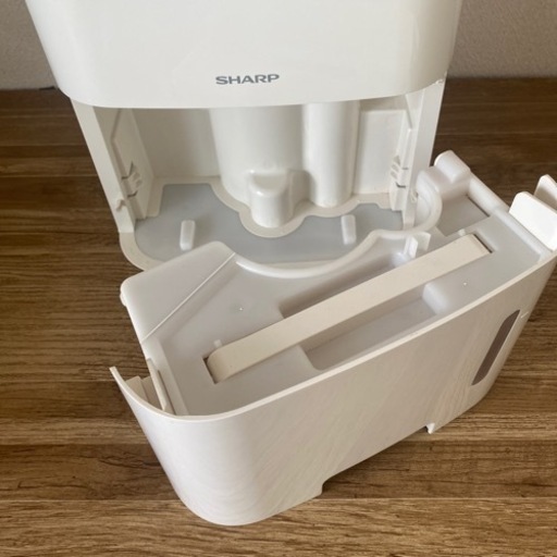 SHARP シャープ 衣類乾燥 除湿機 プラズマクラスター CV-E71