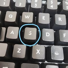 ジャンク　G613 ワイヤレスゲーミングキーボード　ロジクール　Logicoolの画像