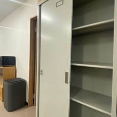 書庫（引戸）　の画像