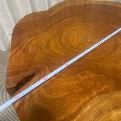 国産けやき一枚板　ローテーブル　厚み約11㌢直径約1㍍の画像