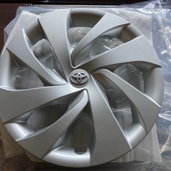 ⭐️⭐️未使用品‼️トヨタ純正ホイールキャップ‼️ヤリス‼️42...