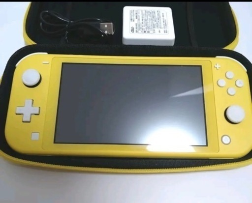 Nintendo Switch  LITE イエロー　本体