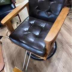 カットチェアの画像