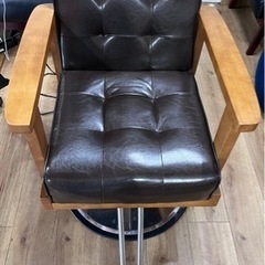 カットチェアの画像