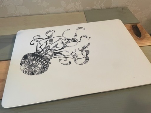 歴代 MacBook最小モデル★APPLE MACBOOK MNYH2J/A