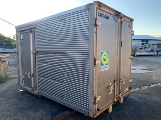 No.810 アルミバン 2ｔ 車  アルミ 箱 バイク 倉庫 トラック コンテナ 米 保管庫 物置 DIY