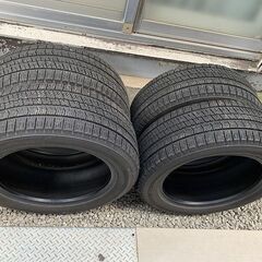 スタッドレスタイヤ　ブリザックVRX2　215/55r17　4本の画像
