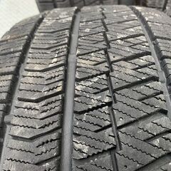 スタッドレスタイヤ　ブリザックVRX2　215/55r17　4本の画像