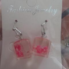 可愛いピアスの画像