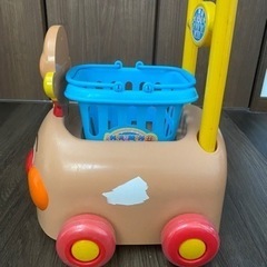 アンパンマン　ショッピングカートの画像