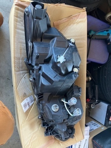 クラウンアスリート前期GRS210 右ヘッドライト