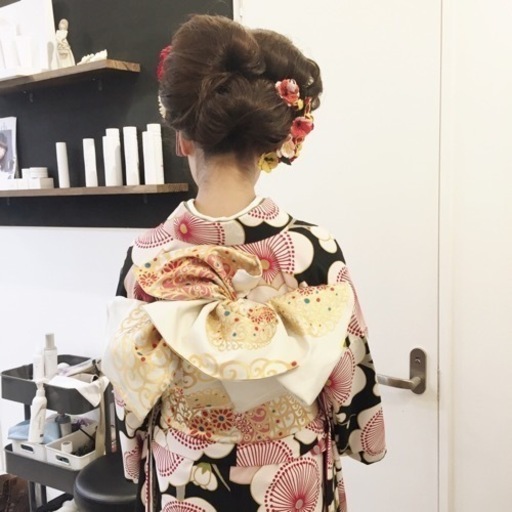 ふりふ　振袖フルセット（黒地に梅花の総柄）