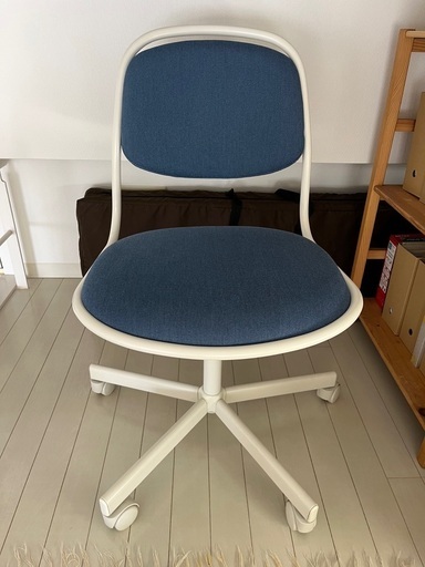 IKEAの回転チェア　オルフィエル