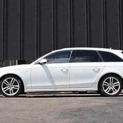 【自社ローン・カートルズ越谷店】 🌞 アウディ　アウディA4アバント 2.0 TFSI Sライン  🌞 【独自審査の提携ローン120回OK】の画像