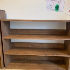 おもちゃ棚を出品します。の画像