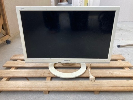 【最終値引き】SHARP 液晶カラーテレビ LC-19K30