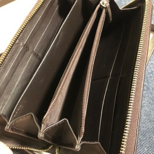 グッチ　長財布　ラウンドファスナー　GUCCI