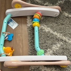 赤ちゃん歩行器