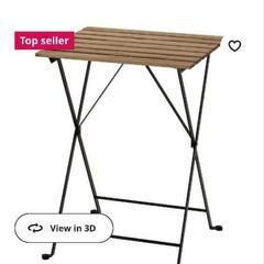 アウトドアーIKEAテーブルと椅子セットの画像
