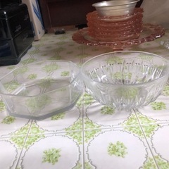 ガラス製小皿の画像