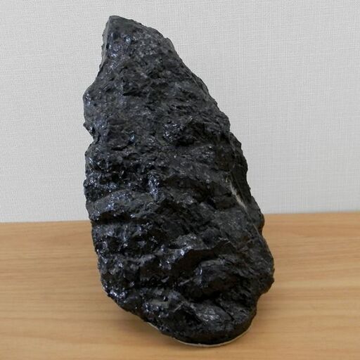 北海道 特選 黒ダイヤ 石炭 プレート付 重量約2.5kg 21×18.5×12cm 観賞石 ディスプレイ オブジェ 札幌 西区 西野
