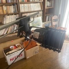 差し上げます　スタンド　ポールの画像