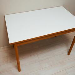 美品 STILT TABLE 1000 White

 無印良品の画像