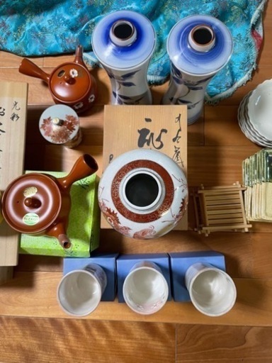 九谷焼、有田焼、常滑焼等、たち吉含め、70点以上の食器、花瓶まとめて