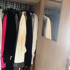 ドレッサー　婦人服込みの画像