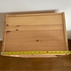 【お譲りします】IKEA 天然木の三段シェルフの画像