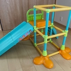 フタフタ　ジャングルジム　すべりだい　ベビージム