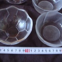 透明ガラス皿　器　かき氷用器　カット皿4個セット　サッカーボール柄皿2個セット　花柄皿3個セット　昭和レトロの画像