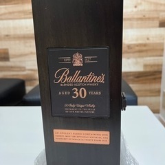 【バランタインの最高峰！バランタイン　30年　【正規品】の画像