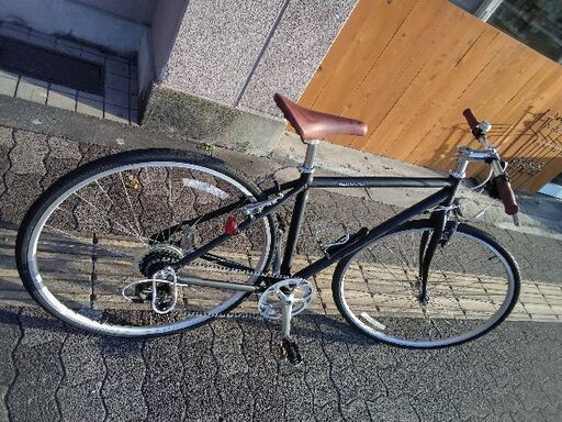 WEEKEND BIKES 700cクロスバイク アルミ/7speed/ブラック