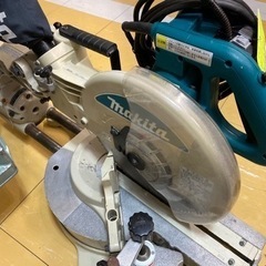 中古品◆マキタ　スライドマルノコ　LS1213◆F◆IT9A0I...